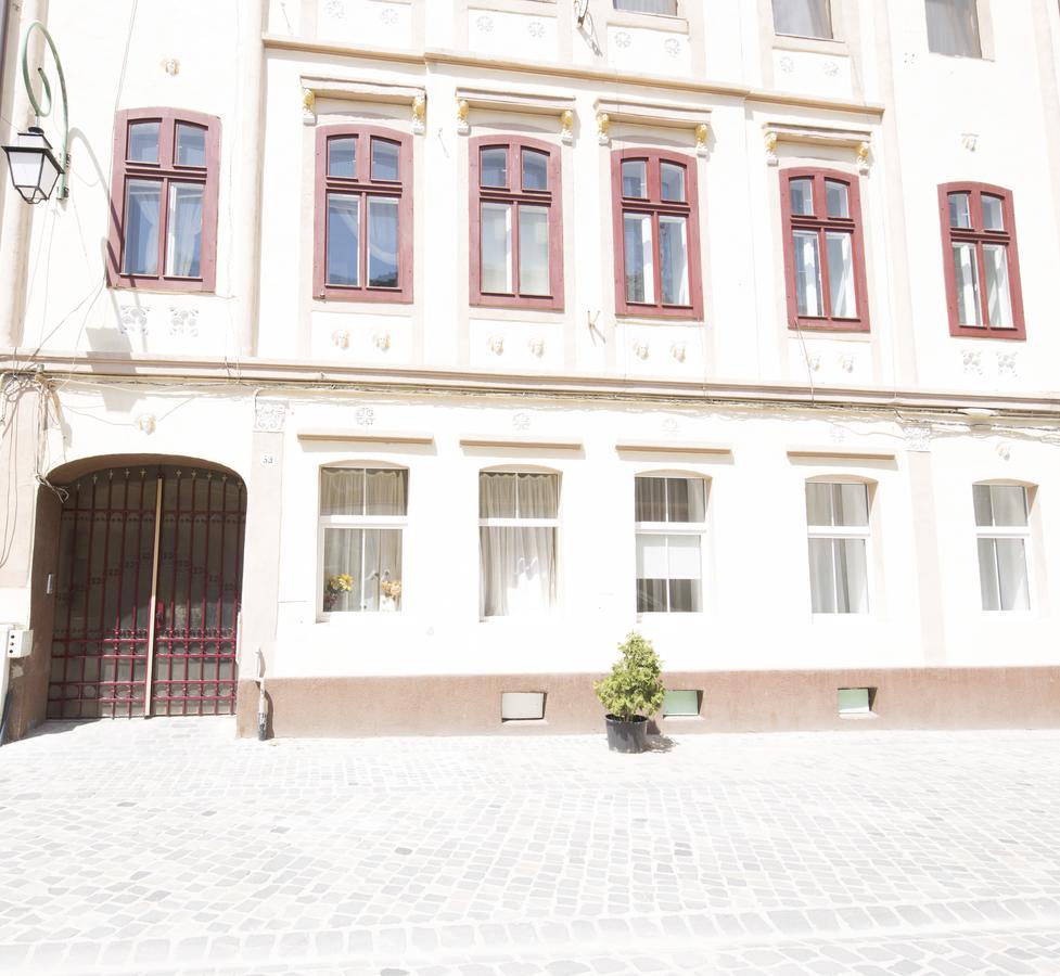 Sunny Old Town Apartment براشوف المظهر الخارجي الصورة
