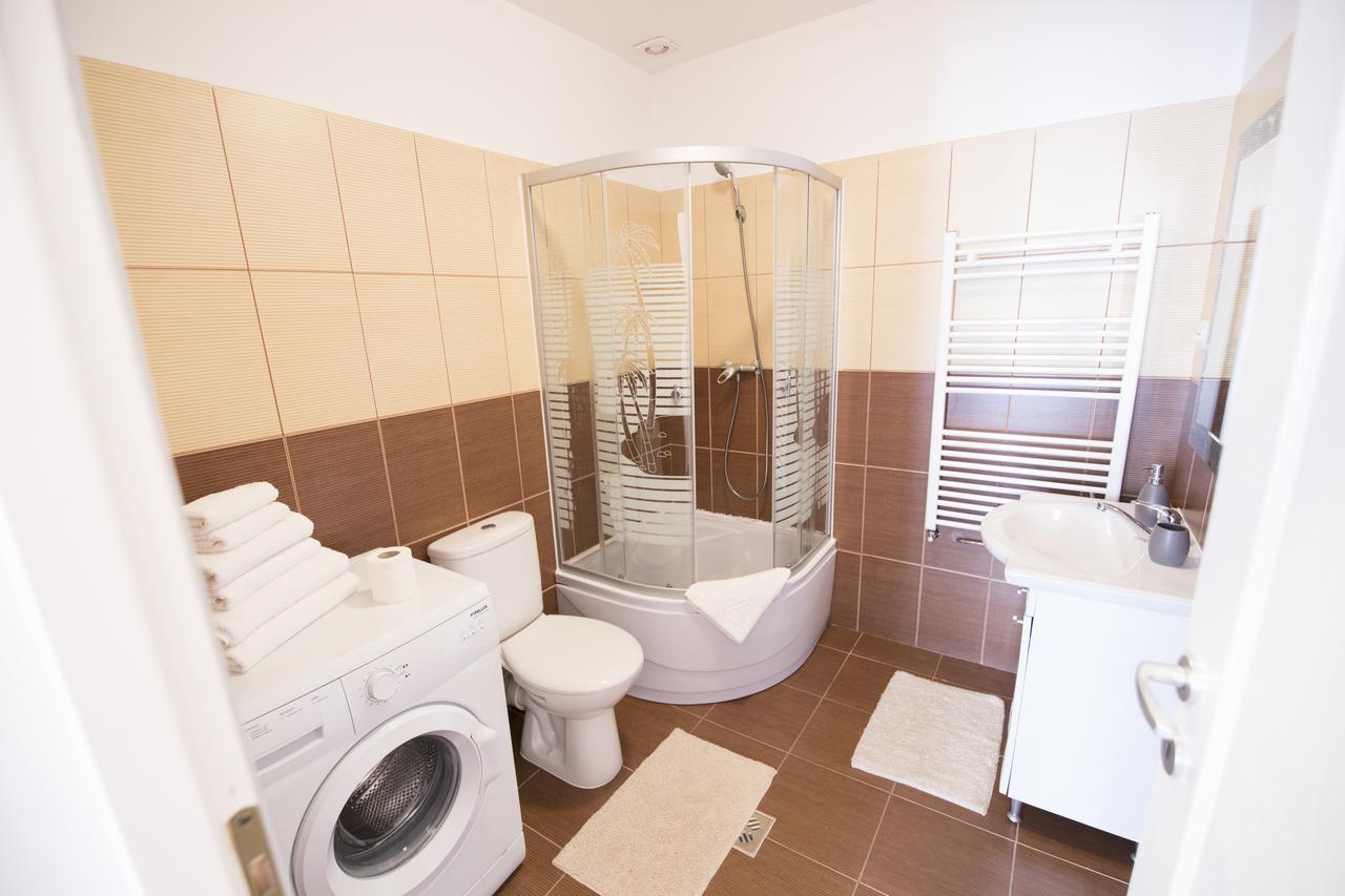 Sunny Old Town Apartment براشوف المظهر الخارجي الصورة