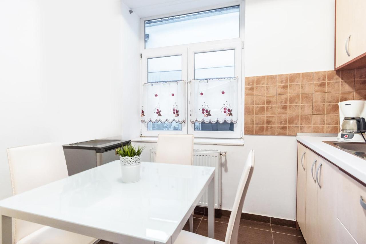 Sunny Old Town Apartment براشوف المظهر الخارجي الصورة