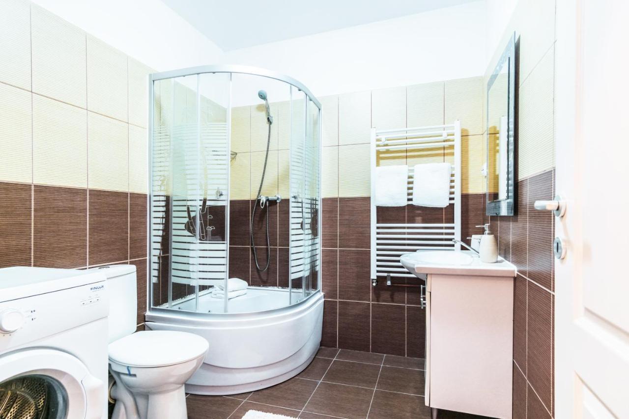 Sunny Old Town Apartment براشوف المظهر الخارجي الصورة